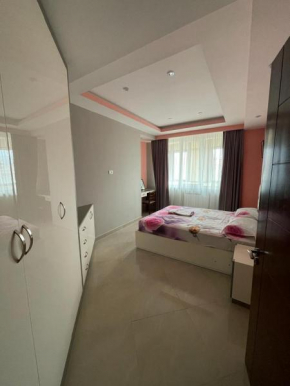 LUXUARY 2 bedroom APT at Rebublic Squere